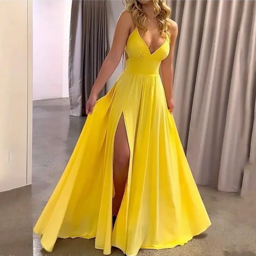 Elegant Yellow Evening Gown